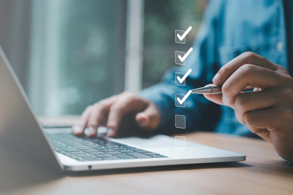 Documents essentiels requis par un nouvel immigrant au Canada Documents essentiels requis par un nouvel immigrant au Canada