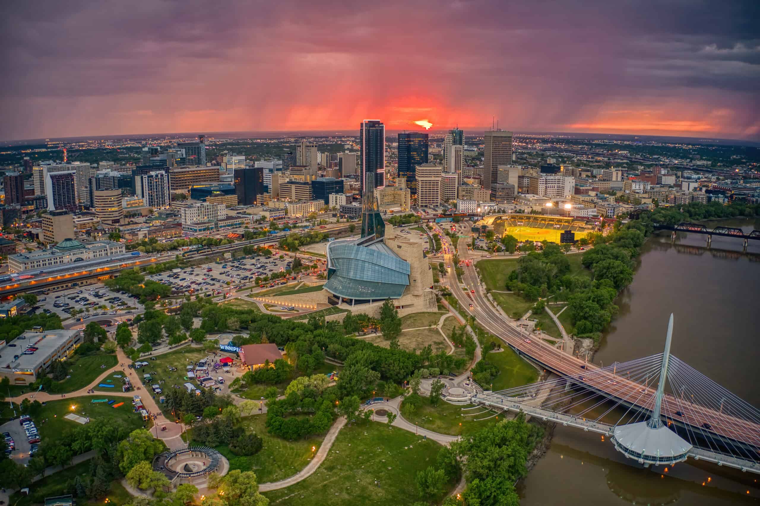 Les immigrants canadiens sont les plus susceptibles de rester au Manitoba, en Alberta et en Saskatchewan Les immigrants canadiens sont les plus susceptibles de rester au Manitoba, en Alberta et en Saskatchewan